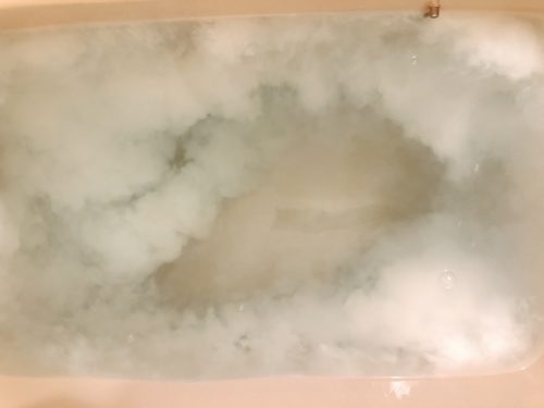 アユーラのメディテーションバスαを使った時の様子
